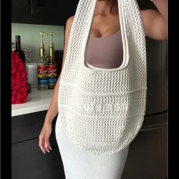 lululemon cotton crochet shoulder bag - Picture 2 of 3